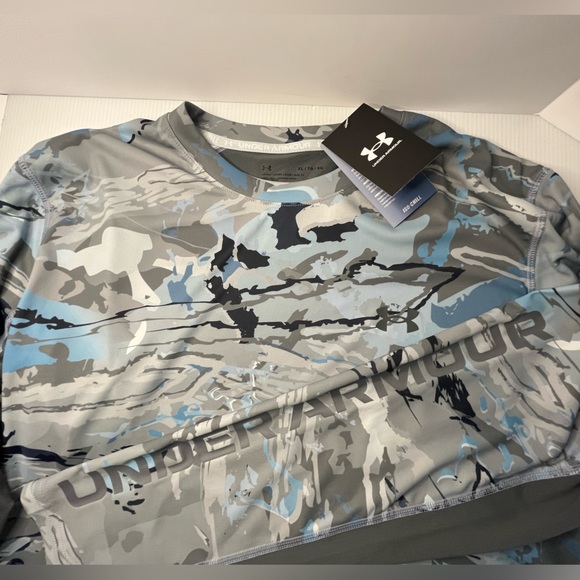 Under Armour Stretch wBreathable Mesh Back Long Sleeved Crew Neck Active Top - Picture 10 of 15